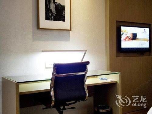 Heyi Hotel Hefei Changjiang Middle Road エクステリア 写真