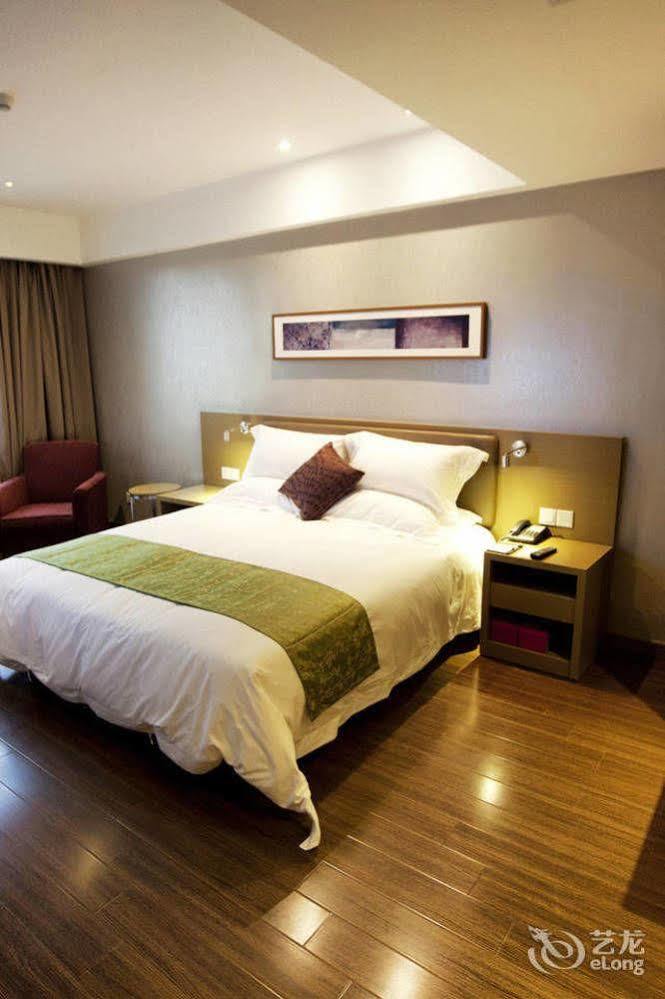 Heyi Hotel Hefei Changjiang Middle Road エクステリア 写真